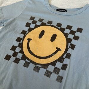 Originality, smiley face cropped tee with original raw edge. Girls size Medium.